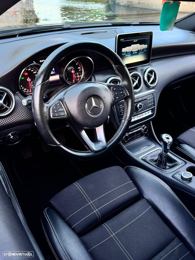 Mercedes-Benz A 180 CDI (BlueEFFICIENCY) Urban - 12