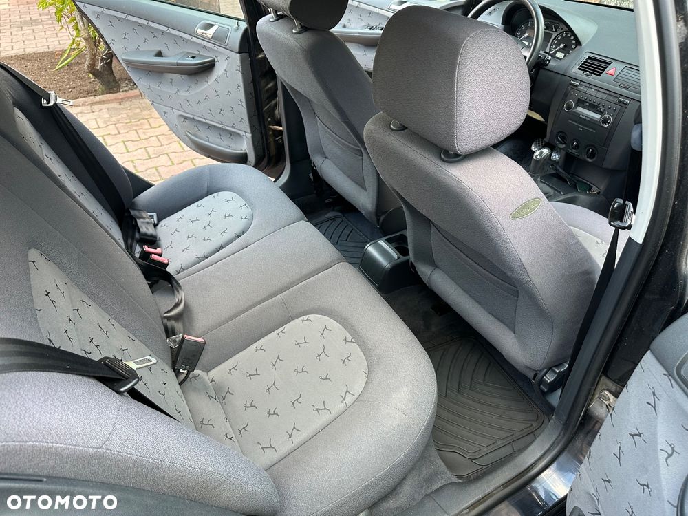 Skoda Fabia 1.4 16V Elegance - 38