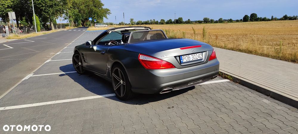 Mercedes-Benz SL - 9