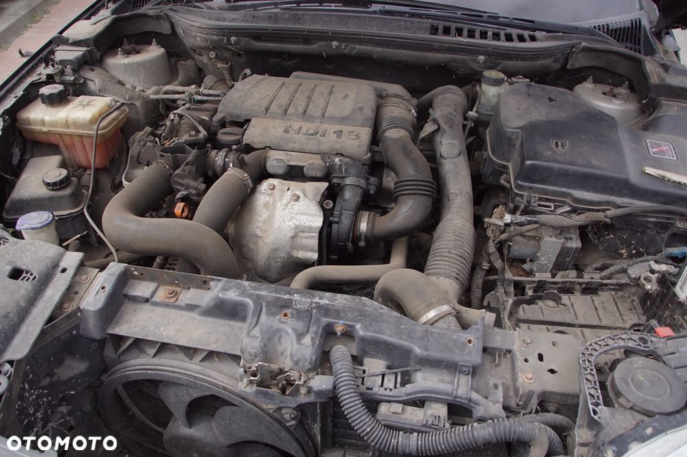 Auto na części - Citroen C5 II X7 1.6 HDI 110 KM 9HZ BE4R KTV 2008R Silnik Skrzynia Drzwi Szyba Błotnik Klapa Lampa Deska Kokpit Sterownik Moduł Kierownica Licznik - 16