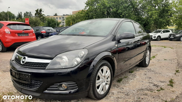 Opel Astra GTC 1.4 Cosmo