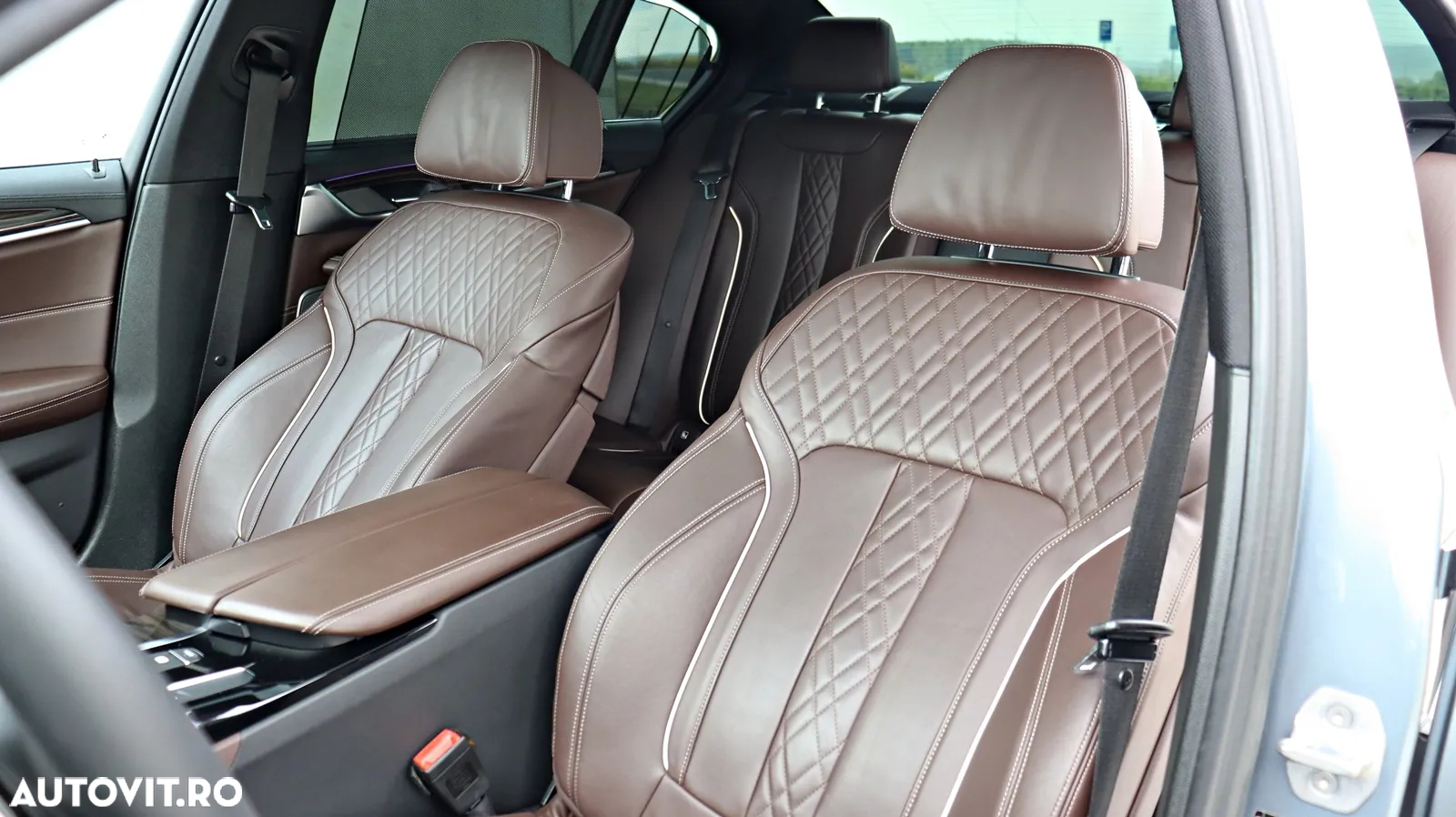 BMW Seria 5 530i AT - 18