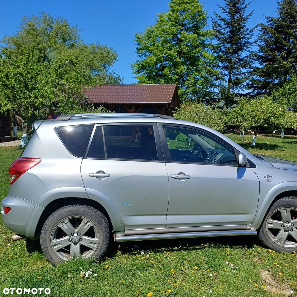 Toyota RAV4 2.2 D-CAT 4x4 Executive - 1