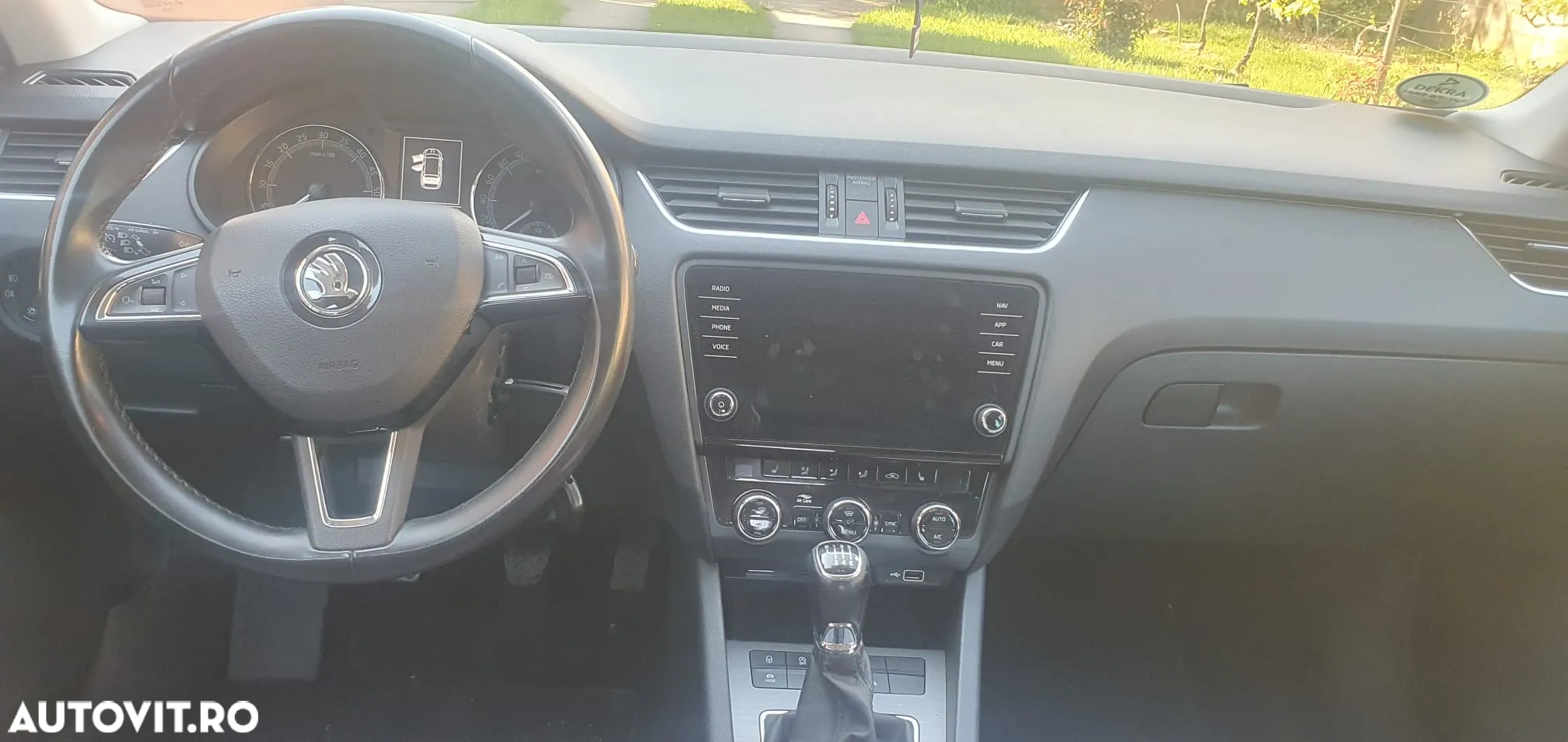 Skoda Octavia Combi Diesel 2.0 TDI Style - 6