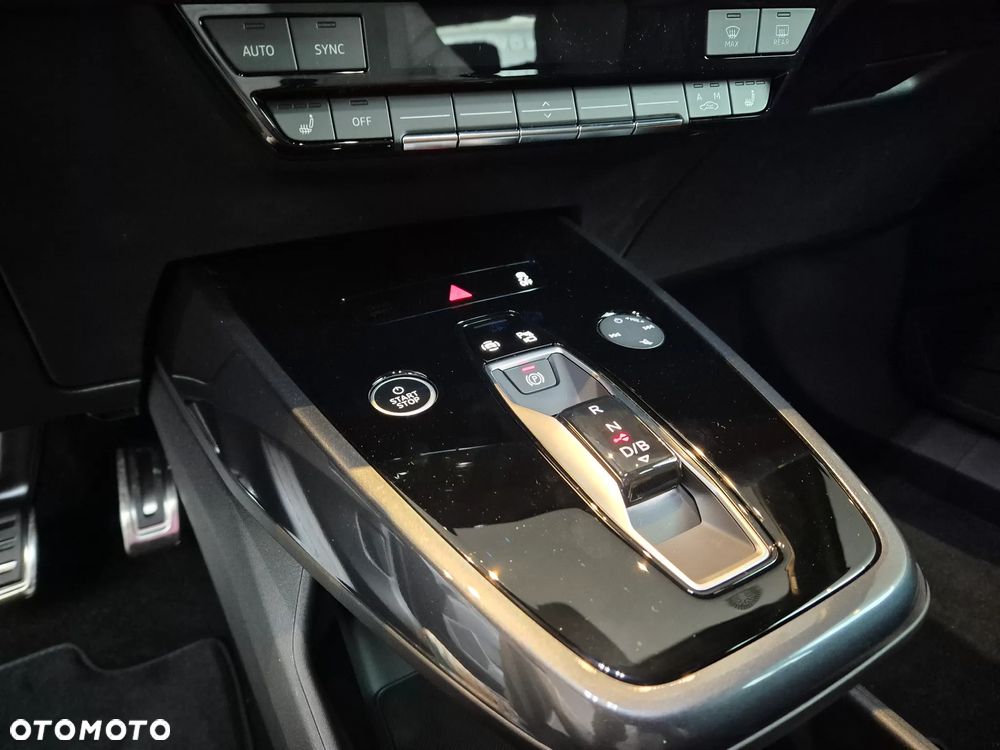 Audi Q4 e-tron 45 82kWh Advanced - 17