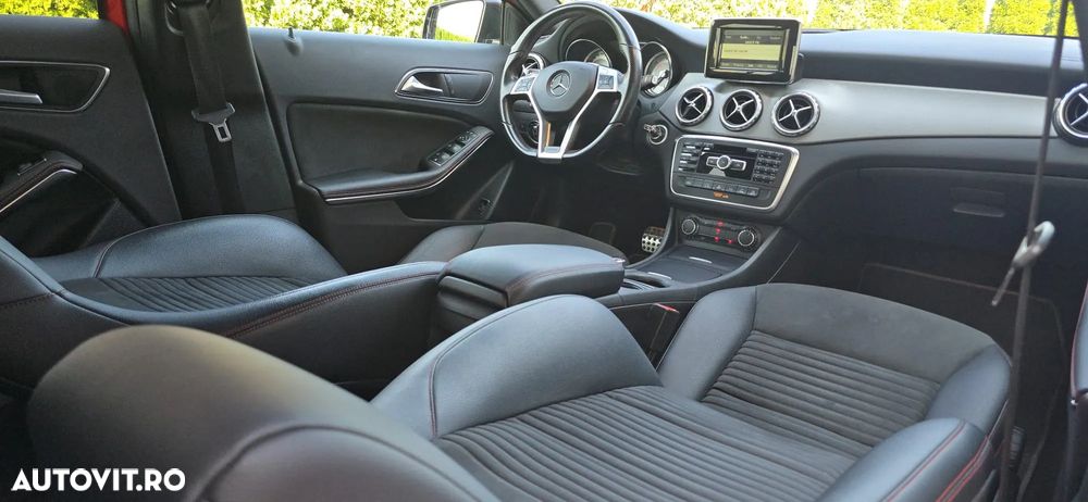 Mercedes-Benz GLA 200 (CDI) d 4Matic 7G-DCT AMG Line - 15