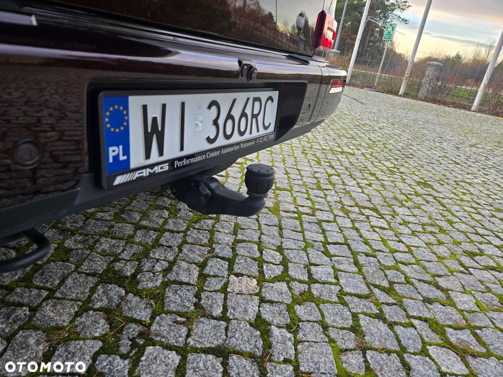 Mercedes-Benz Klasa G 400 d - 17