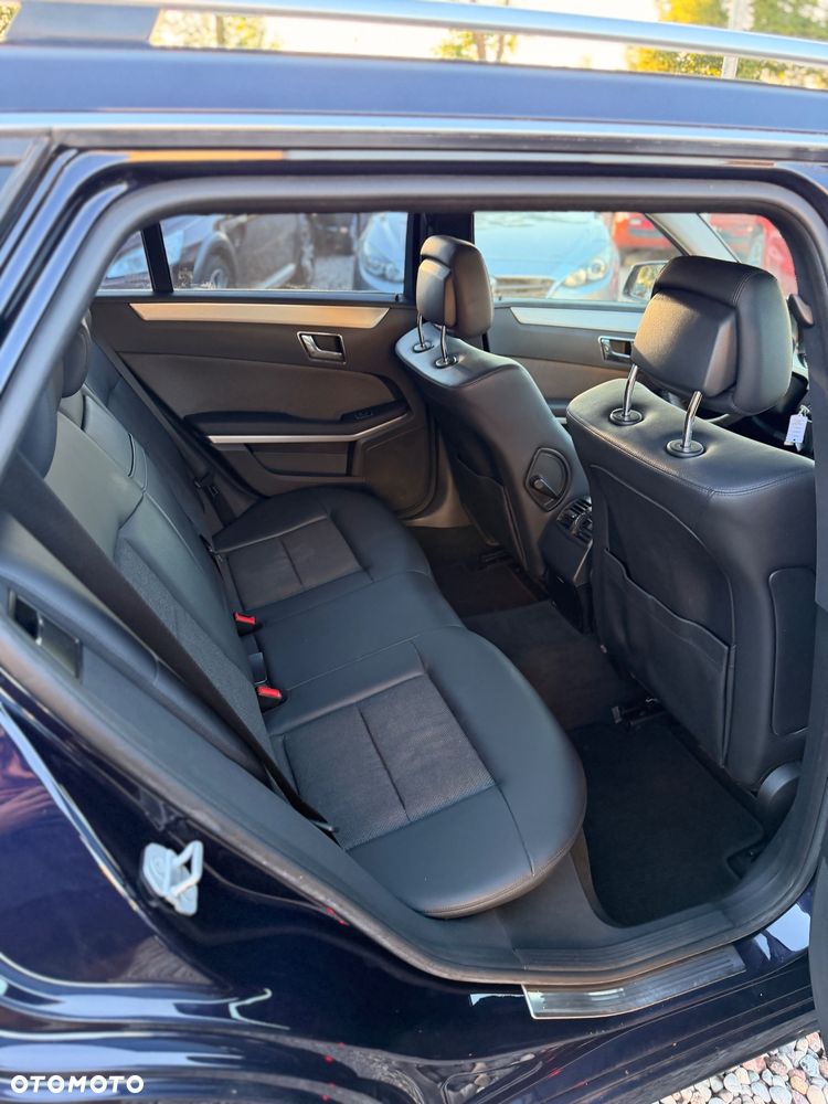 Mercedes-Benz Klasa E 200 CGI BlueEffICIENCY Avantgarde - 11