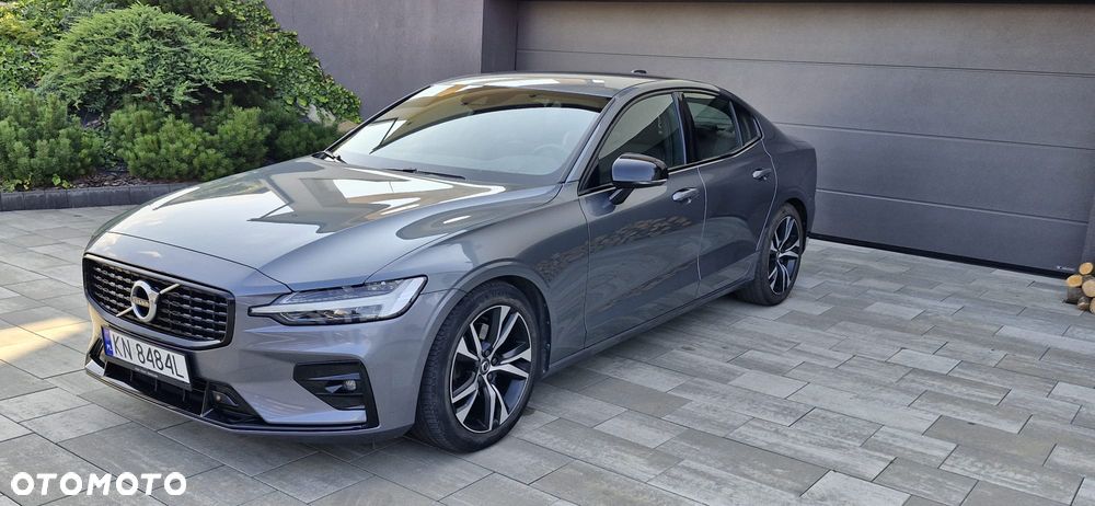 Volvo S60 B4 B R-Design - 3