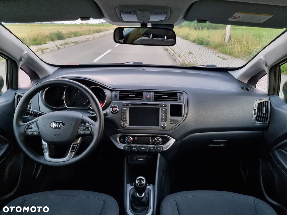 Kia Rio 1.4 Platinum Edition - 17