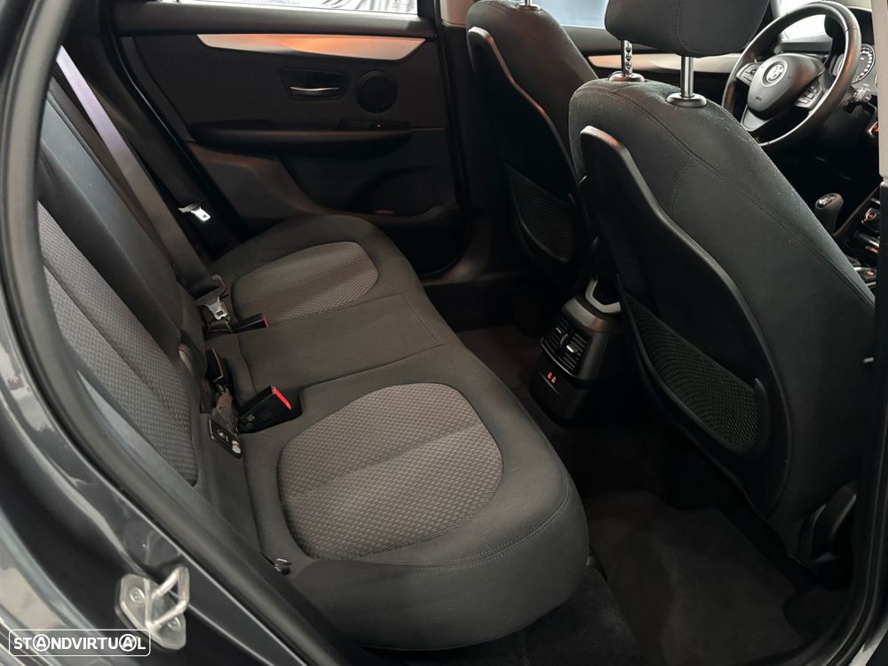 BMW 216 Active Tourer d Advantage - 11
