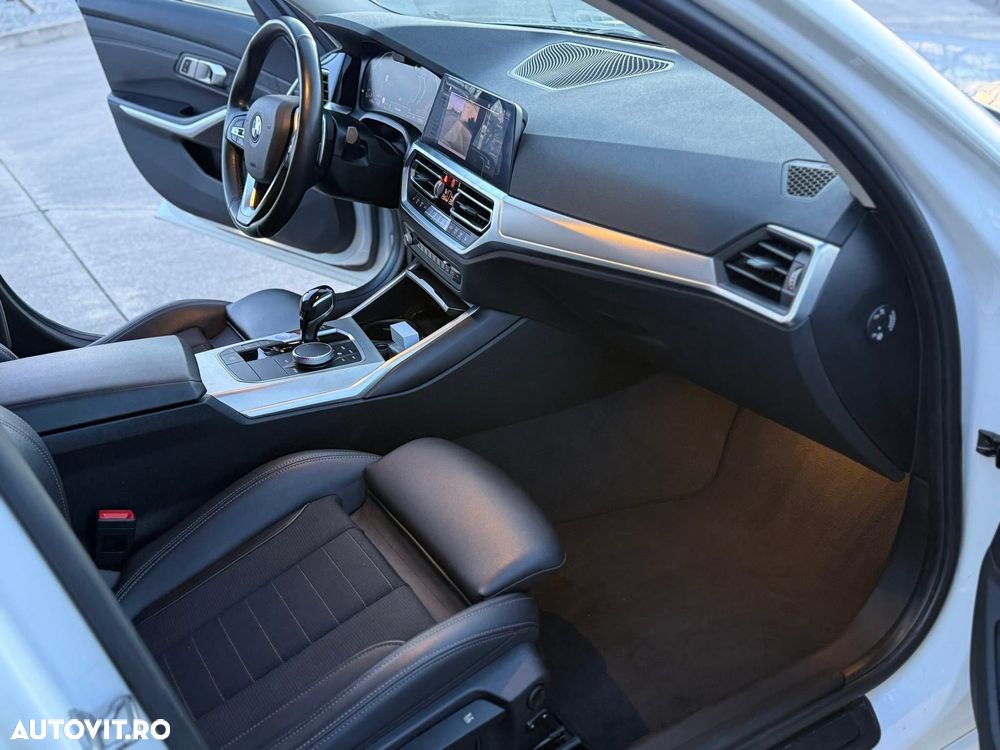 BMW Seria 3 320d xDrive Aut. Advantage - 9