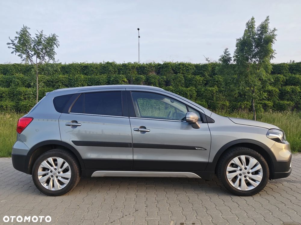 Suzuki SX4 S-Cross 1.0 T Premium - 11