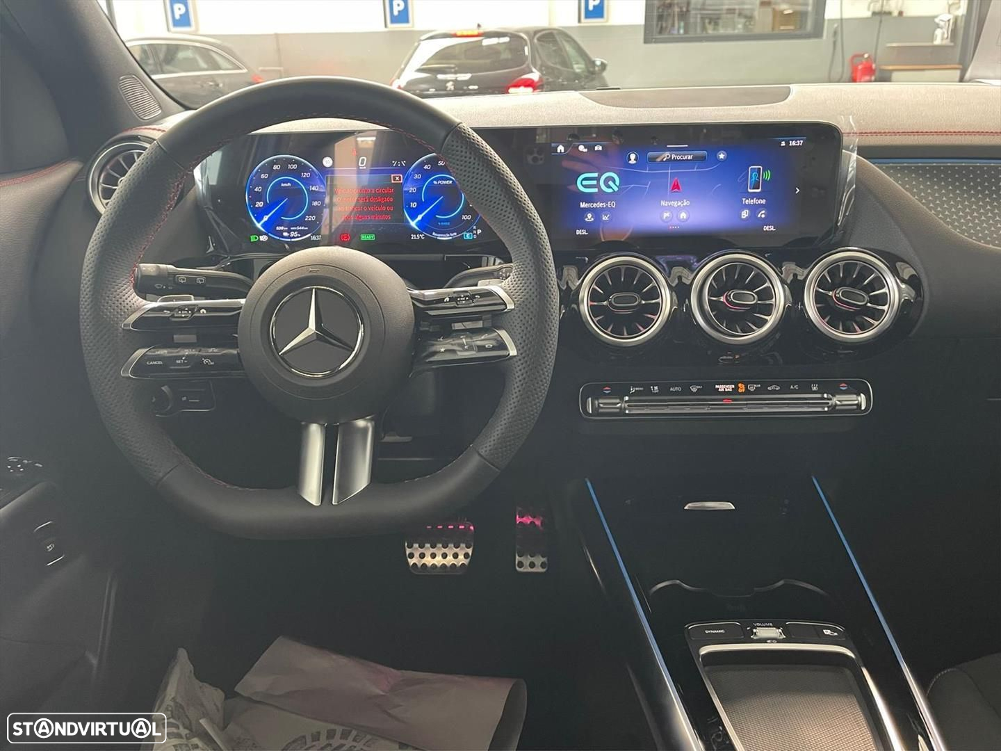 Mercedes-Benz EQA 250+ AMG Line - 11
