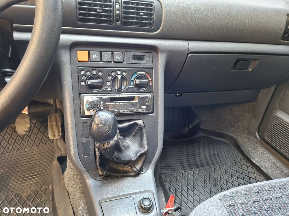 Polonez Caro - 29