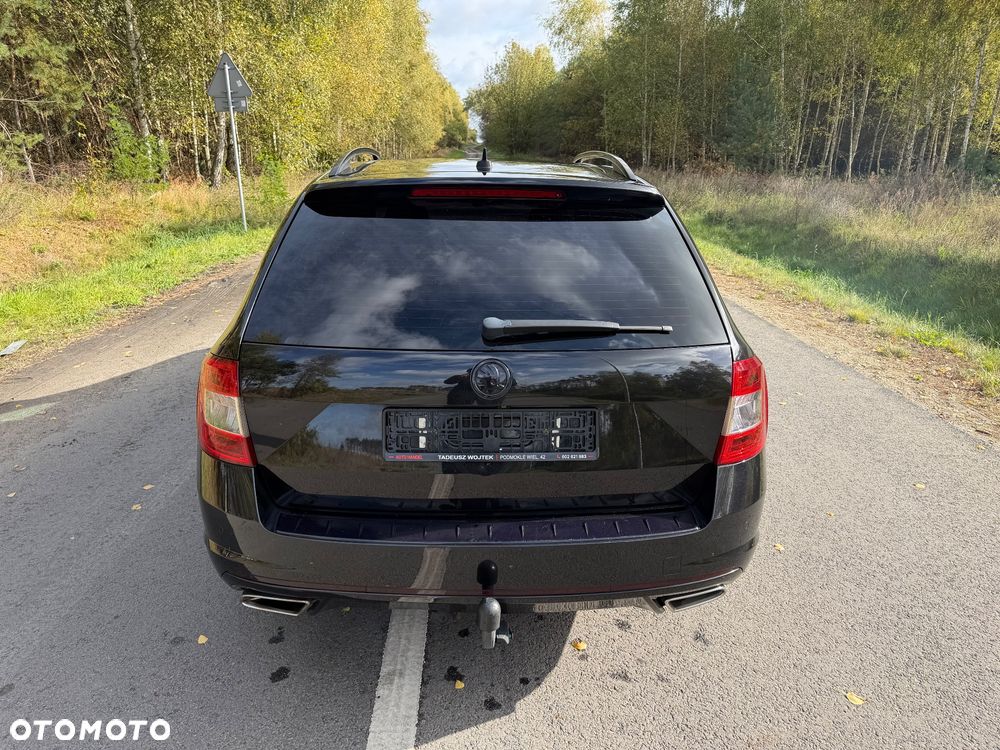 Skoda Octavia 2.0 TDI DSG RS - 6