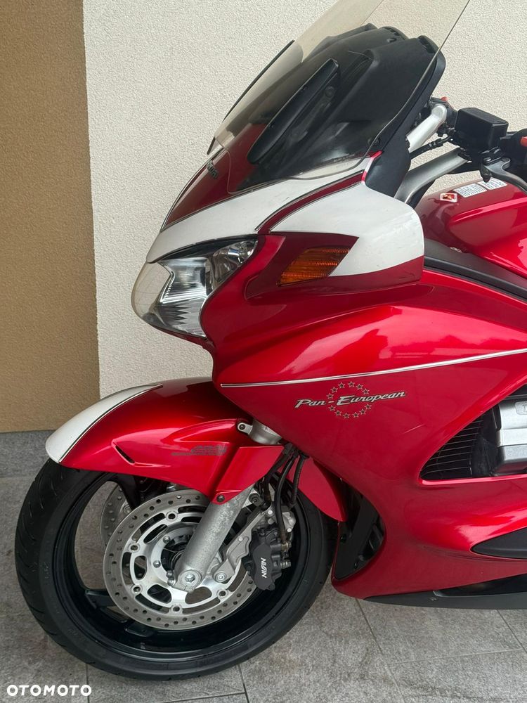 Honda ST - 5