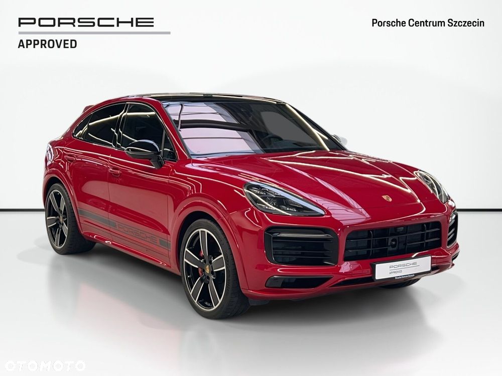 Porsche Cayenne GTS - 7