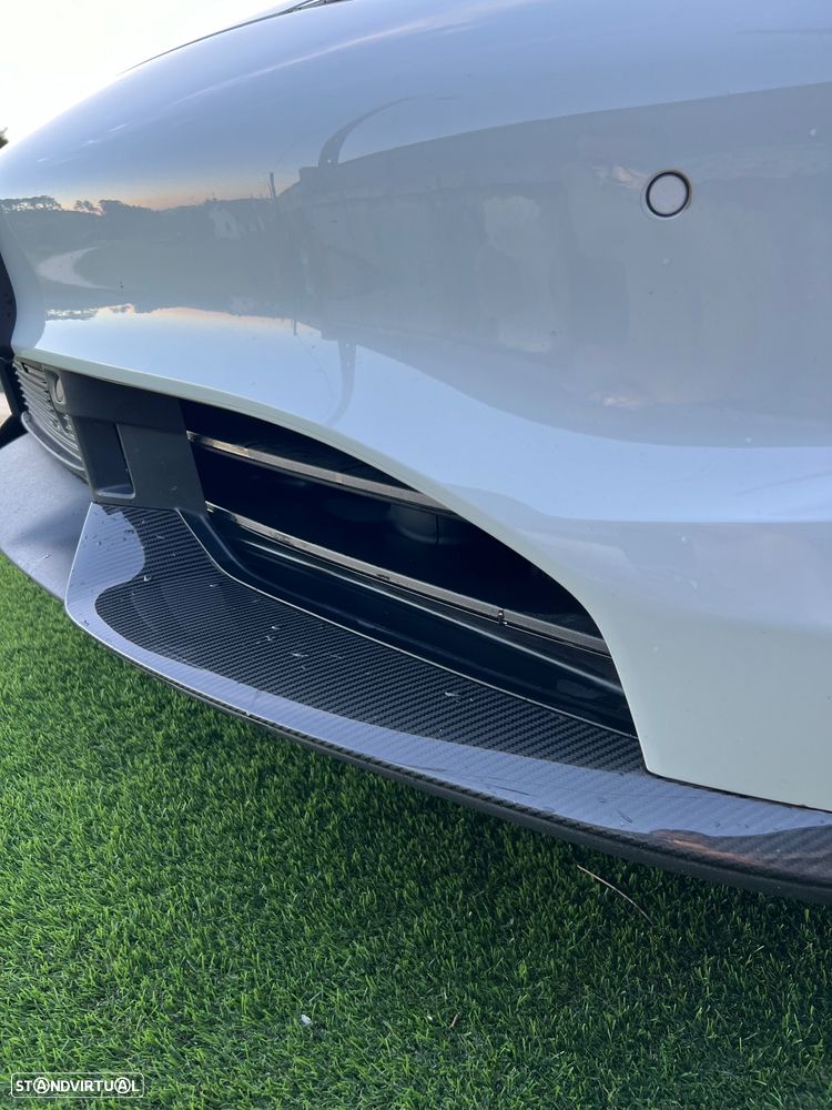 Porsche Taycan Turbo S - 15