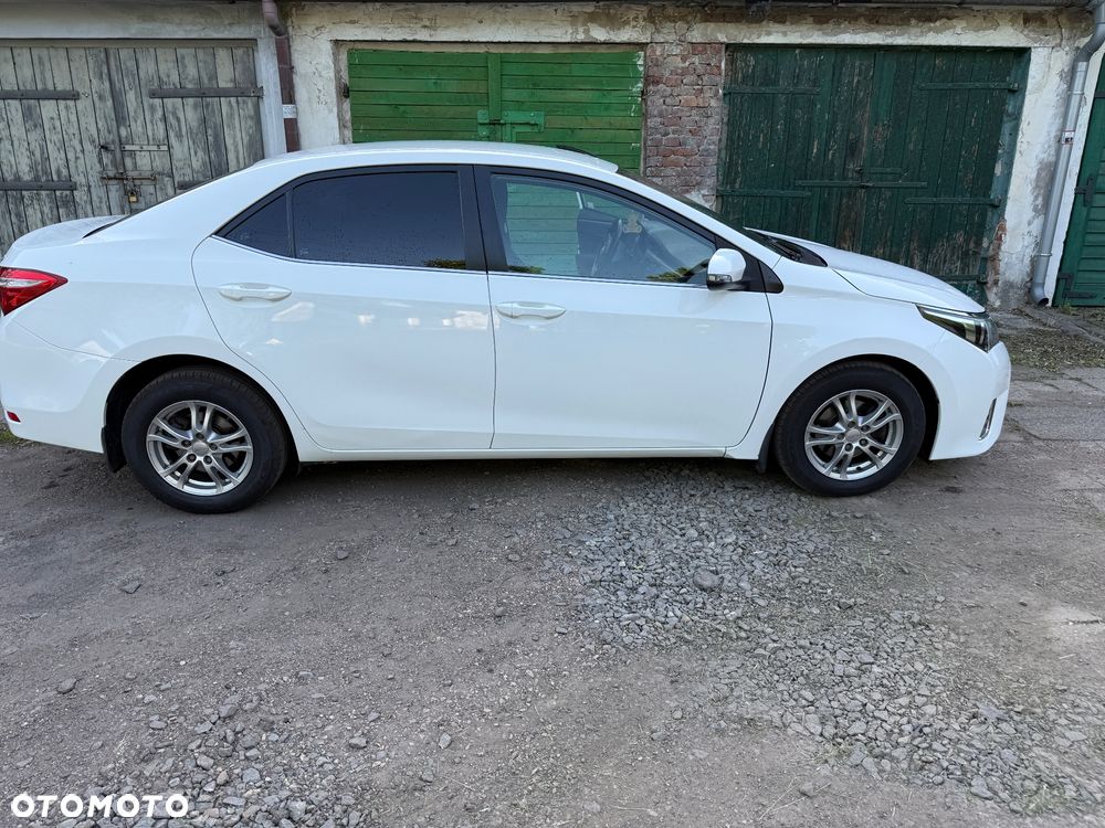 Toyota Corolla 1.4 D-4D Comfort - 4