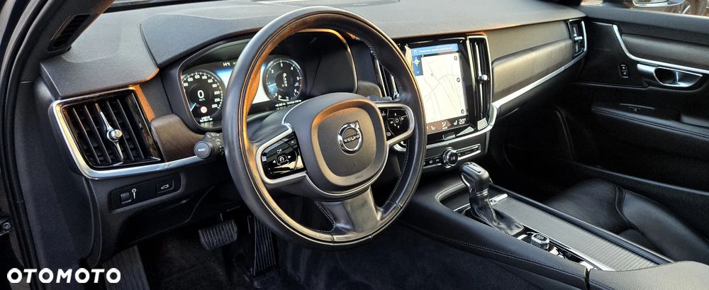 Volvo V90 Cross Country D5 AWD Geartronic Pro - 25