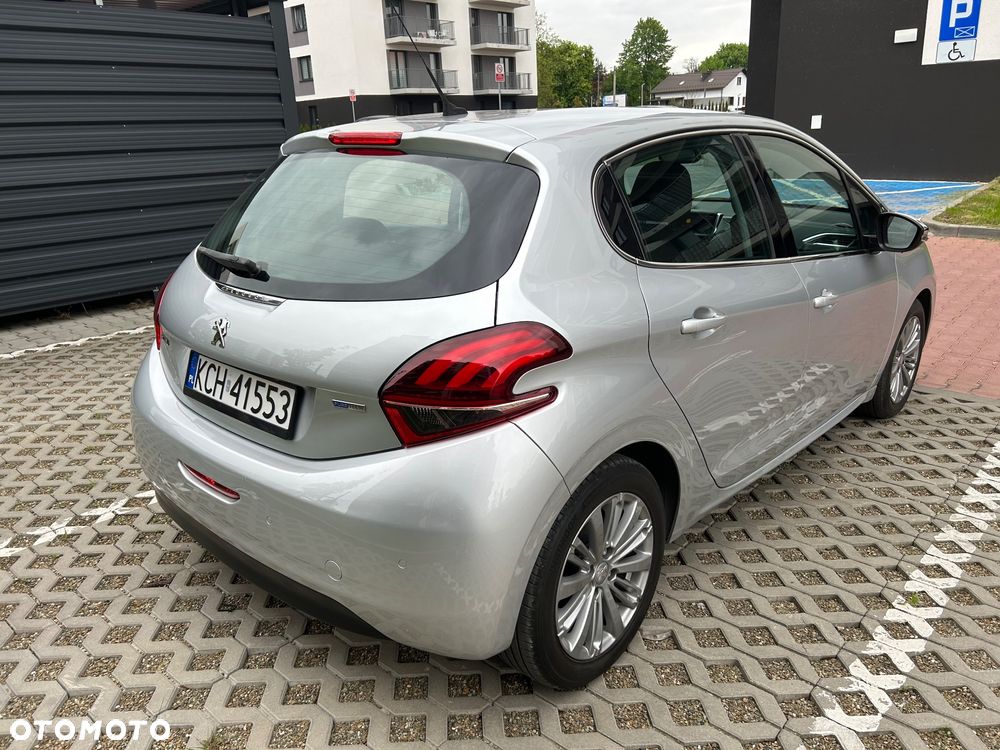 Peugeot 208 1.2 VTi Allure - 3