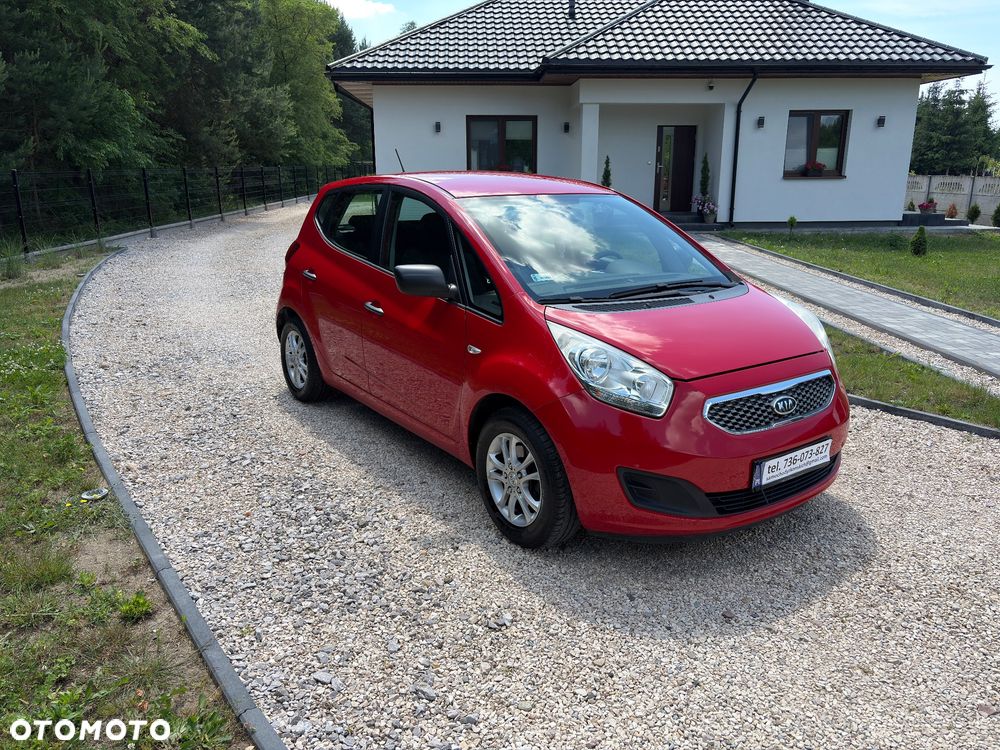 Kia Venga - 3