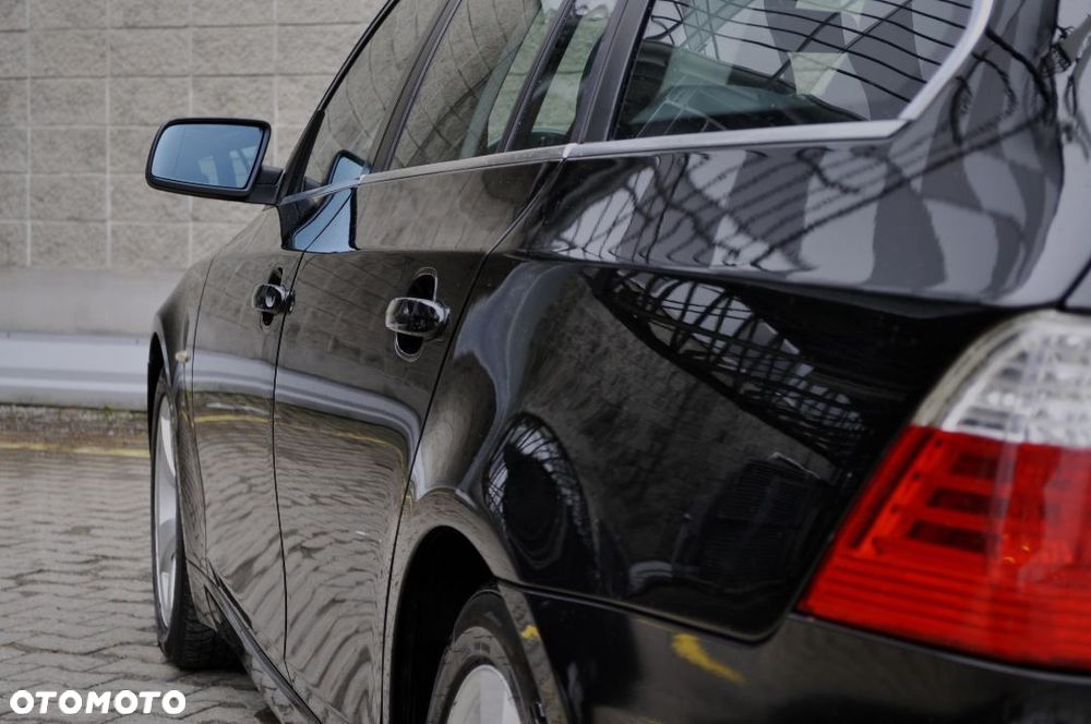 BMW Seria 5 520d - 12
