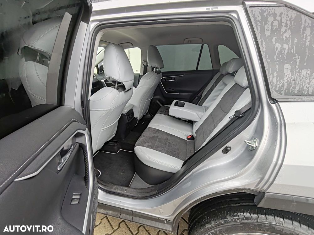 Toyota RAV4 2.5 VVT-iE 4x4 Dynamic - 6