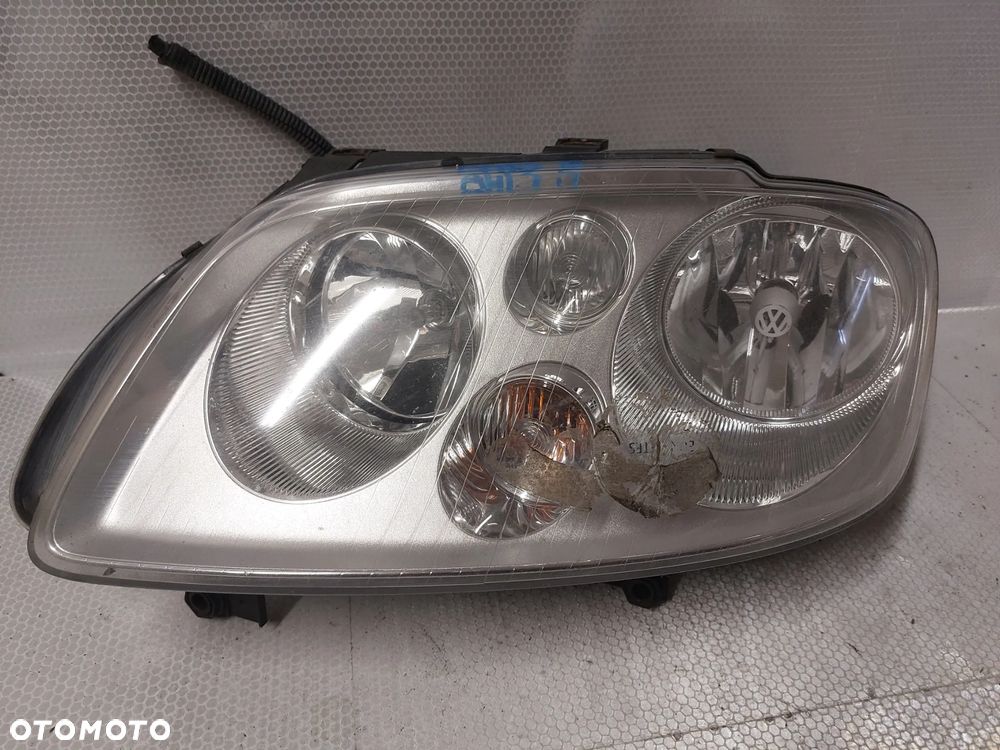.  LAMPA PRZOD PRZEDNIA LEWA VOLKSWAGEN CADDY/VOLKSWAGEN TOURAN