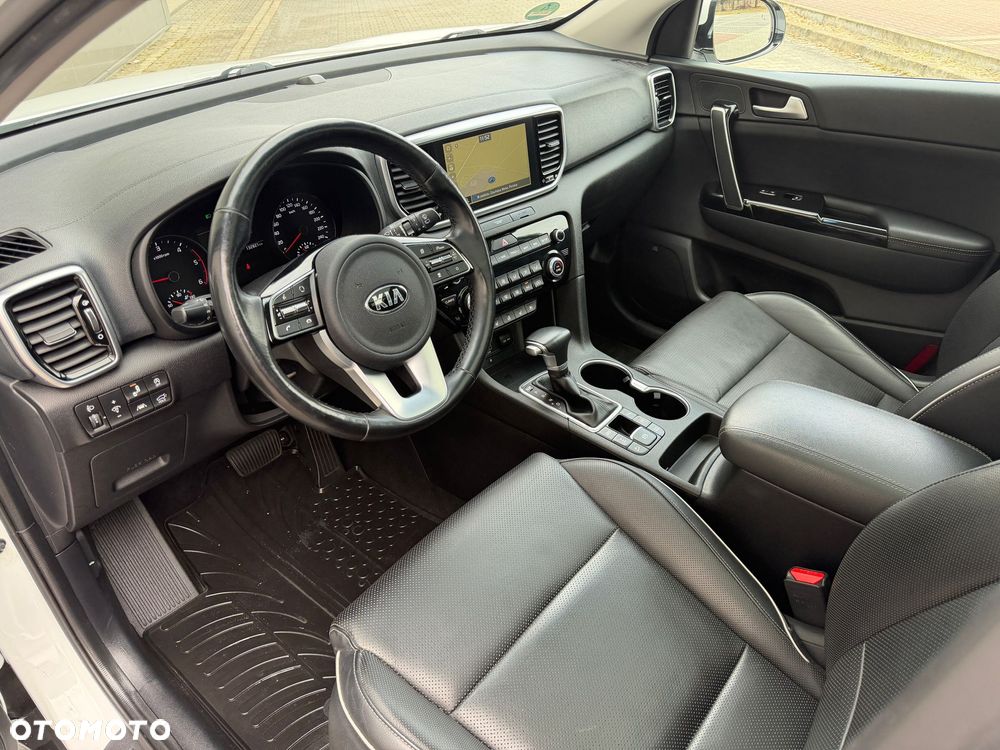Kia Sportage 2,0 CRDI AWD Platinum - 10