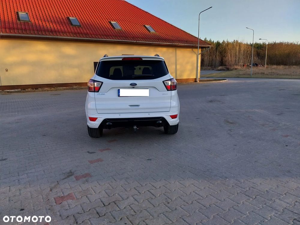 Ford Kuga 1.5 EcoBoost 4x4 ST-Line - 4