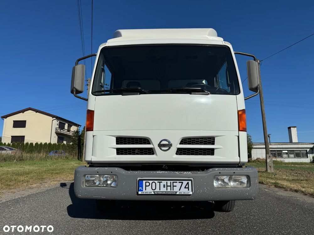 Nissan Atleon 35.13 * 3.0 / 130KM * Rama do zabudowy * Możliwość zabudowy * - 4