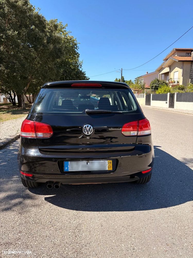 VW Golf 2.0 TDi Confortline - 3