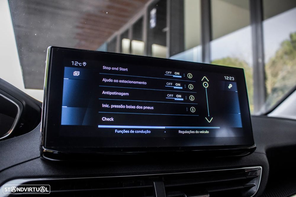 Peugeot 5008 PureTech 130 EAT8 Stop & Start Active - 41