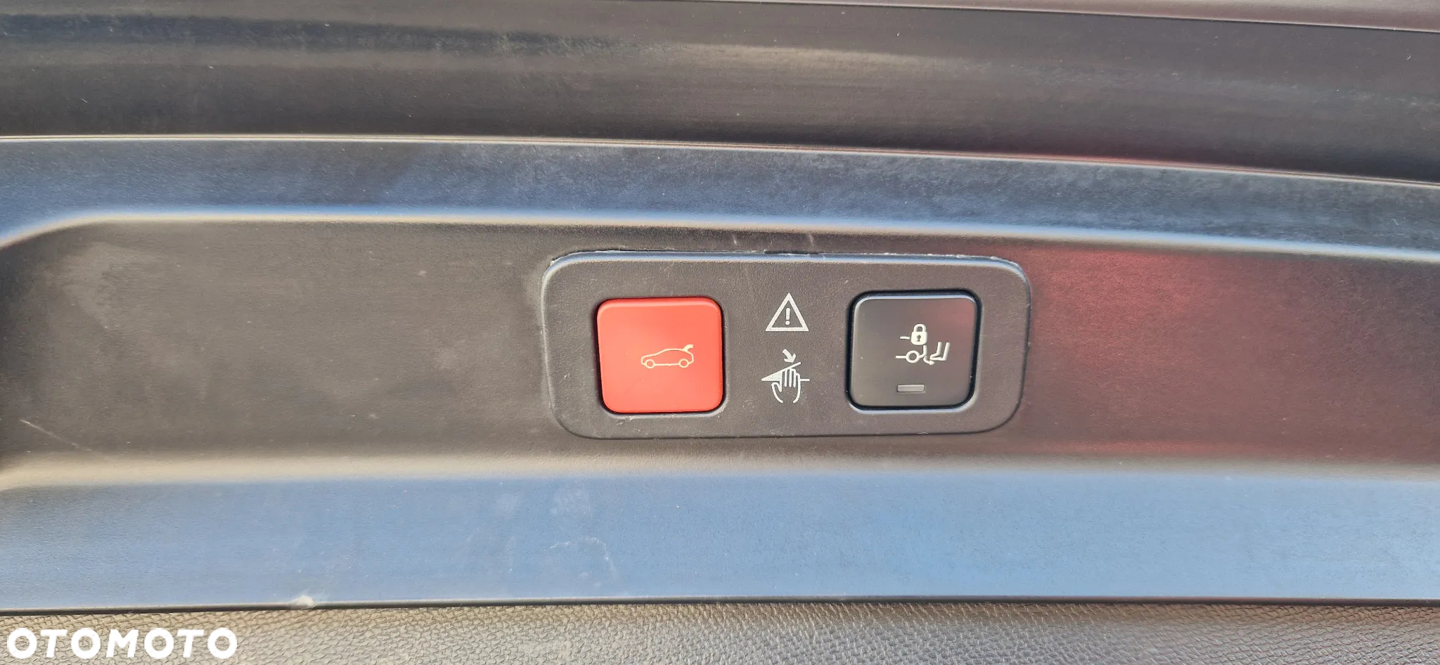 Peugeot 5008 BlueHDI 180 EAT8 GT - 32