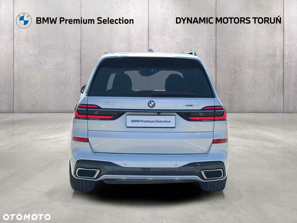 BMW X7 - 8