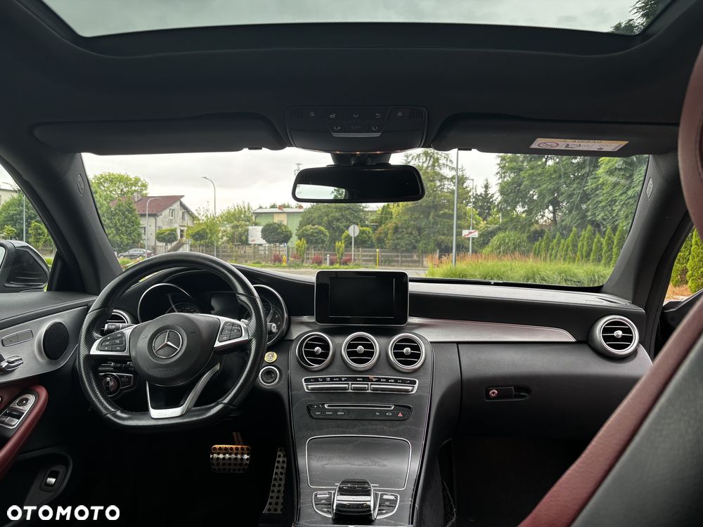 Mercedes-Benz Klasa C 300 7G-TRONIC Edition 1 - 30