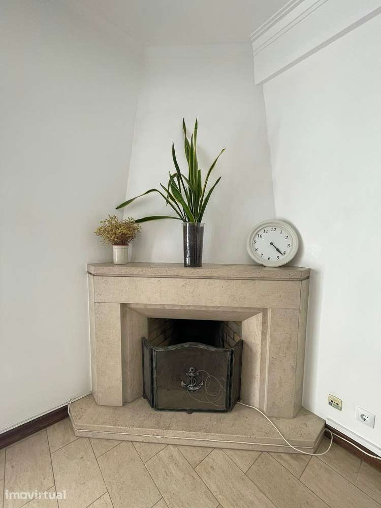 Apartamento T2 no Lumiar - Arrendamento - Grande imagem: 5/22