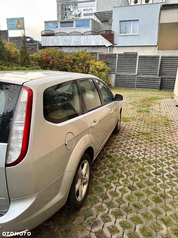 Ford Focus - 7
