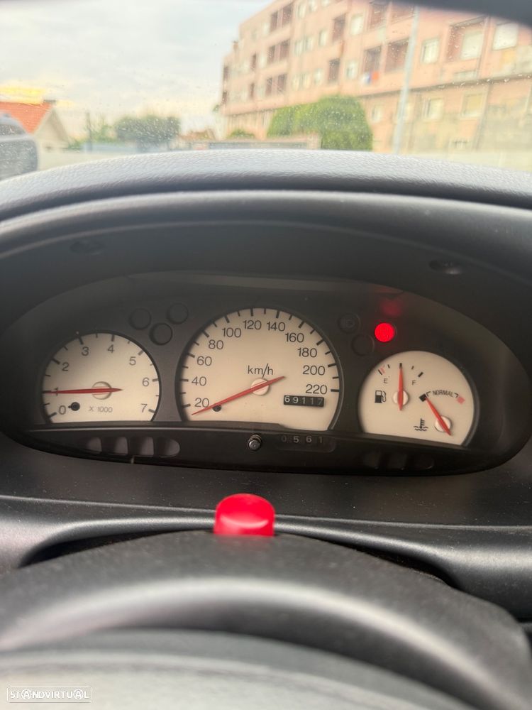 Ford Fiesta 1.25 Techno - 11