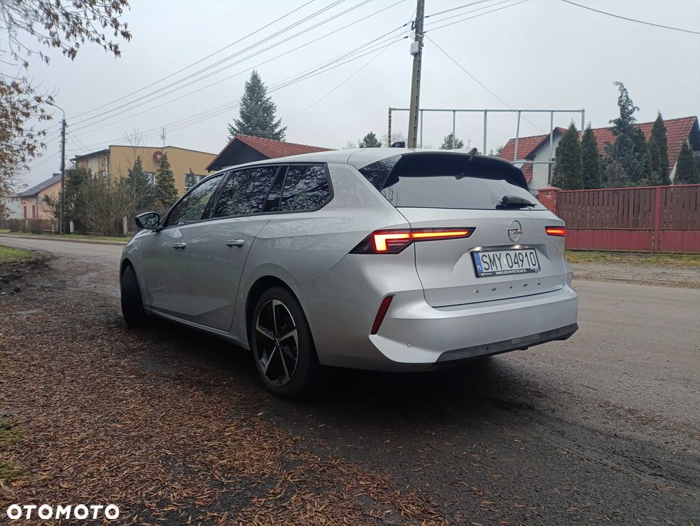 Opel Astra - 4