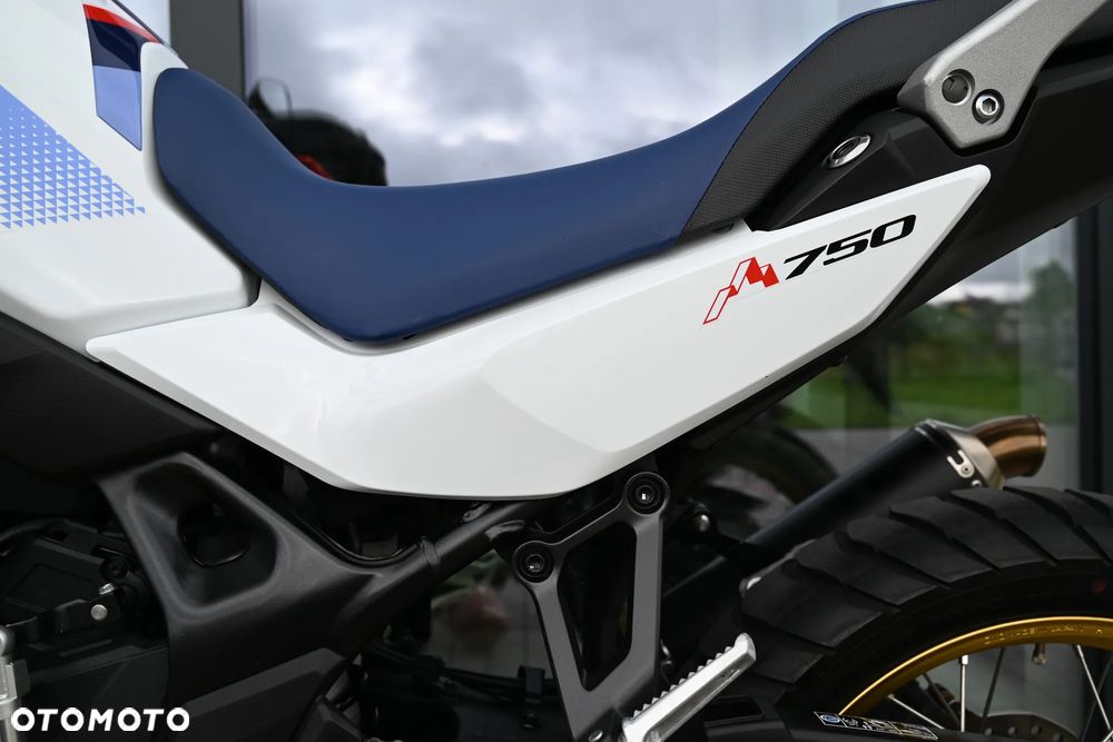 Honda Transalp - 32
