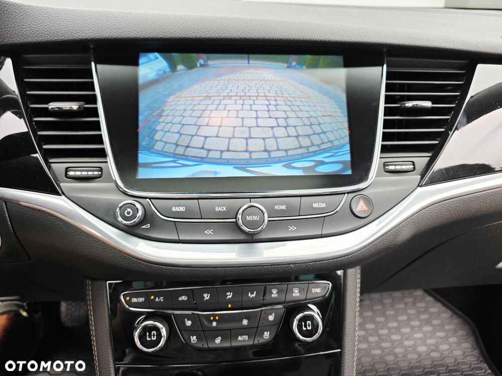 Opel Astra 1.4 Turbo Innovation - 29