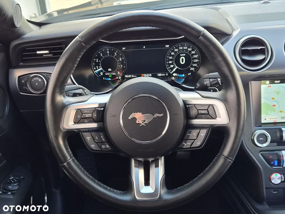Ford Mustang - 23