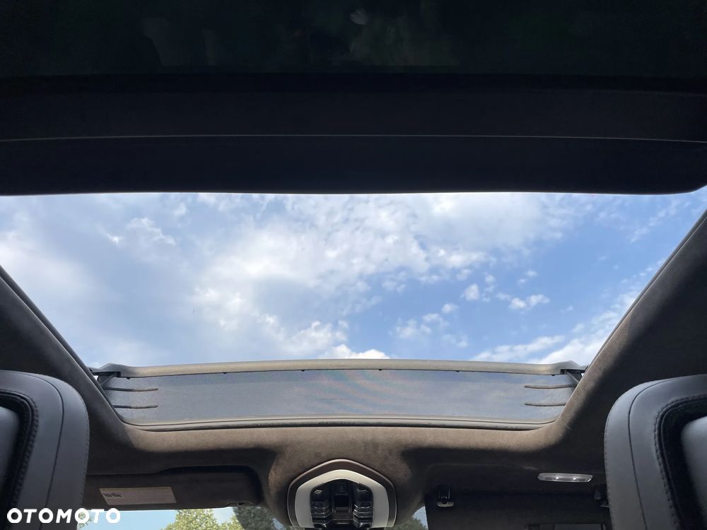 Porsche Macan Turbo PDK - 19