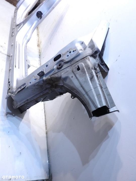 PRÓG SŁUPEK PRAWY PRZÓD 426-26 VOLVO V50 LIFT - 4