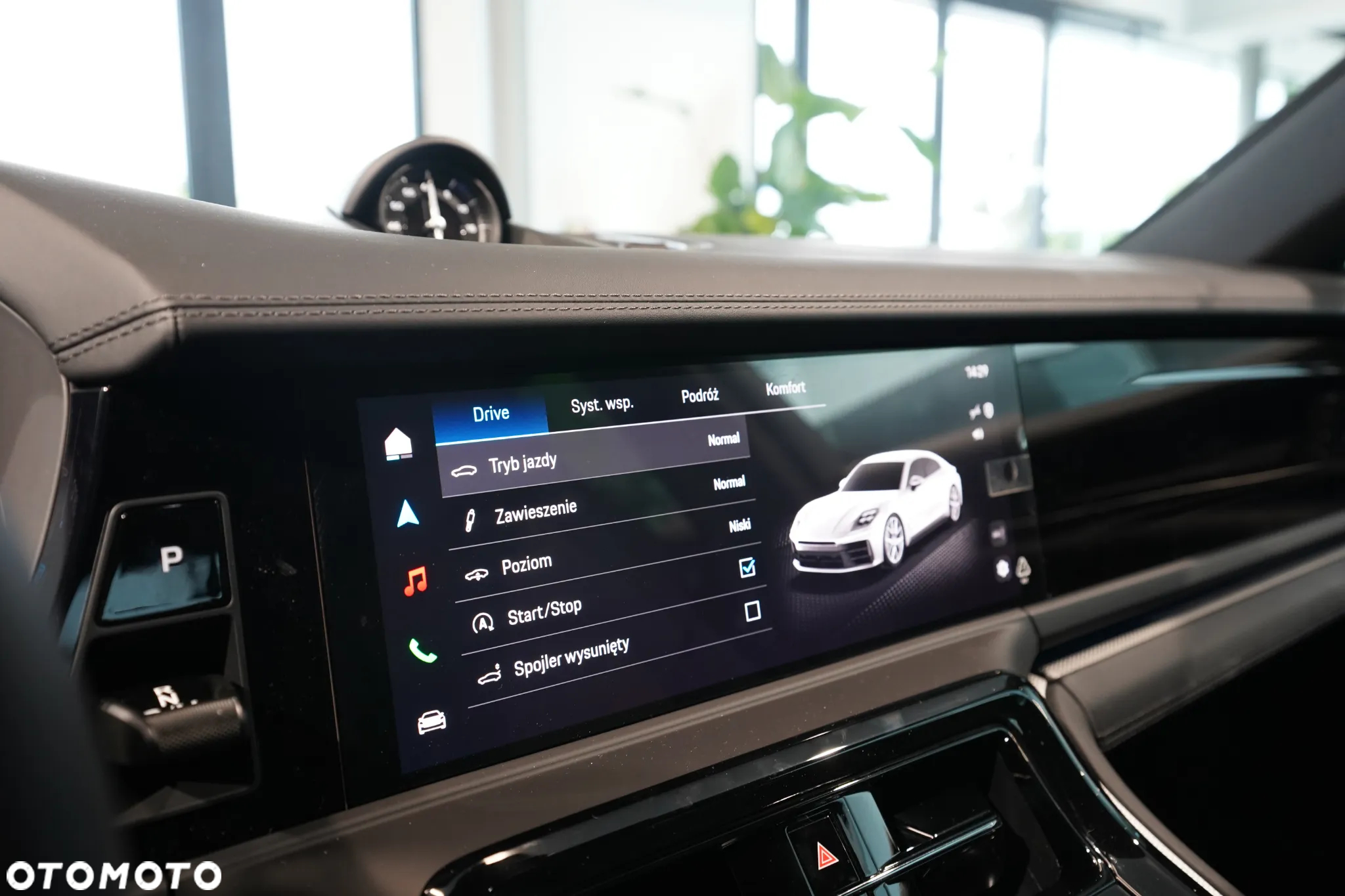 Porsche Panamera 4 - 19