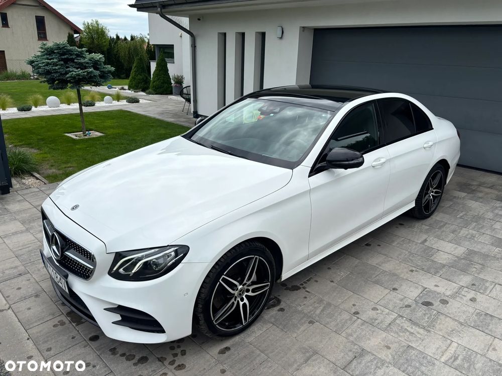 Mercedes-Benz Klasa E 220 d 9G-TRONIC AMG Line - 1