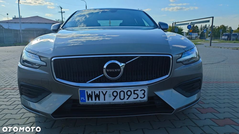 Volvo S60 T6 AWD Momentum Pro - 1